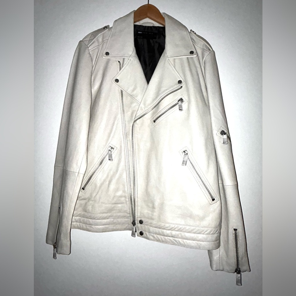 Men's Moto Style Leather Jacket